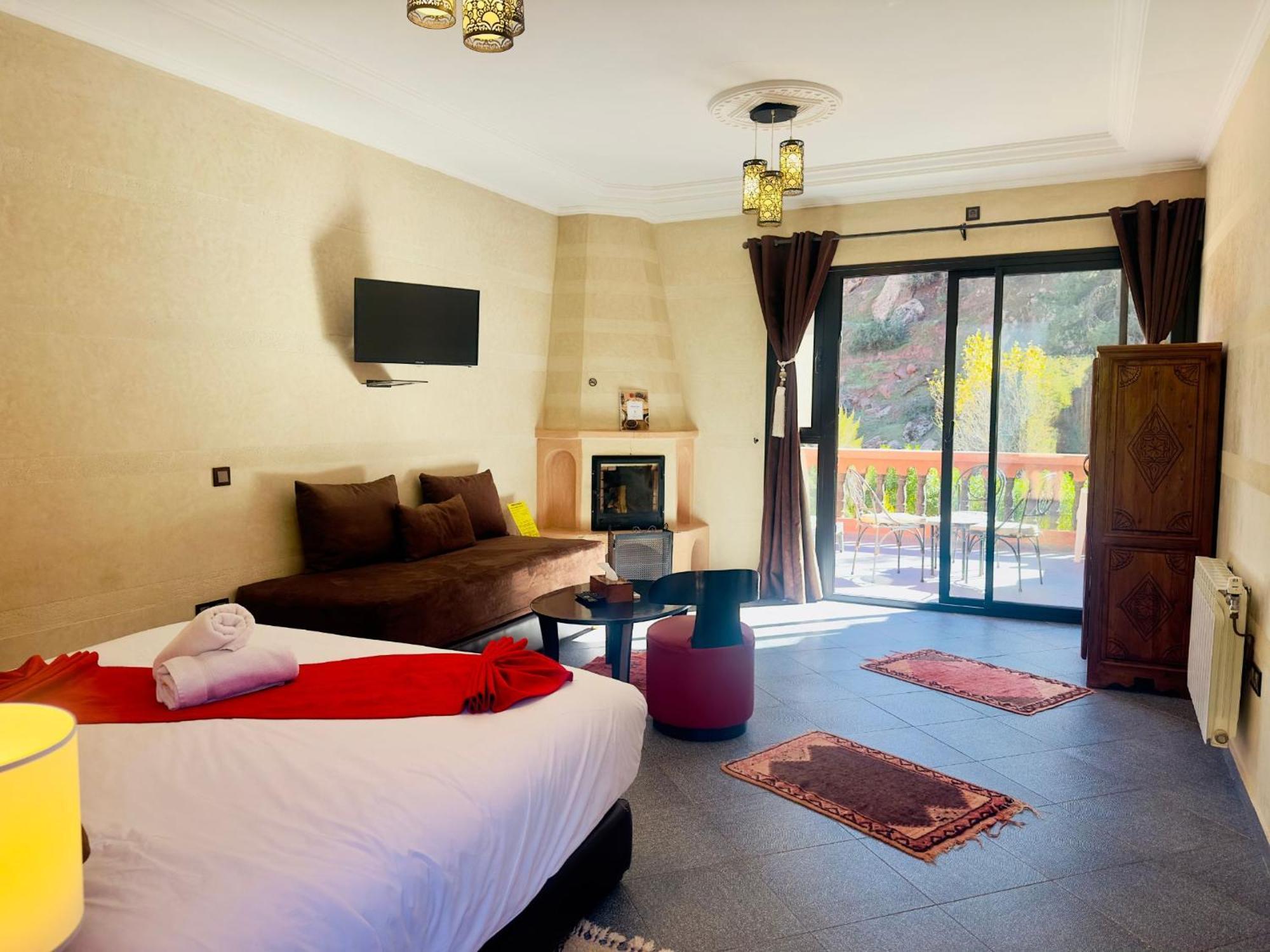 Aurocher Marrakech Ourika อูคายเมเด็น ภายนอก รูปภาพ
